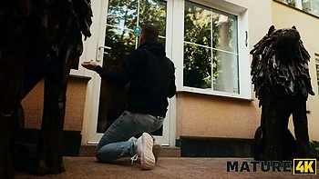 Charlie's cougar sex