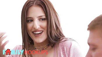 Libidinous Aubree Valentine at cock sucking movie