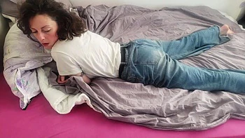 ma main dans mon pantalon un gros orgasme