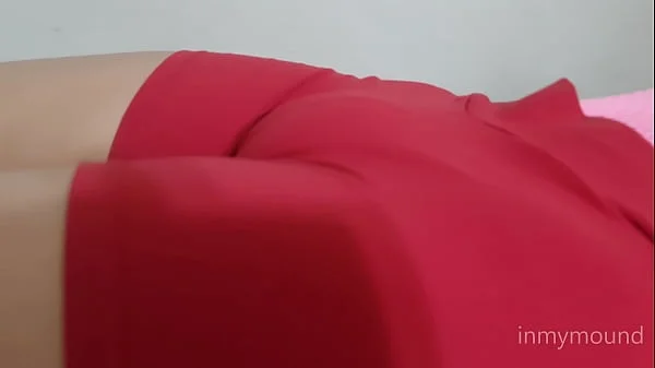 Parte 1 - Close up no pacotão da novinha. Bucetuda depiladinha deixou apertar e dar tapinha no pacote dela - Inmymound