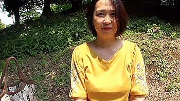 Krs089 The Wife Of A Good Family The Wife Had Big Tits. 02