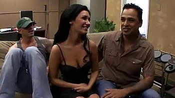 Cuernos: Blowjob, Doggy  Cowgirl Porn