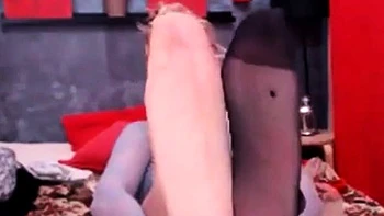 Russian MILF Shows Her Sexy Soles on Webcam