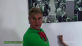 Christmas Surprise Threesome For Cuvry Nikky Dream – Immoral Live 4k