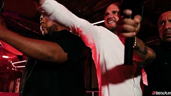 Busty brunette with round ass Brandy Salazar likes intensive anal