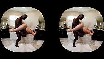 Big Booty Pawg Scarlet Peach Gets BBC In The Shower