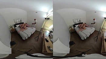 Lady Dee Behind The Scenes VR Part Two – Sexy Slut Screams