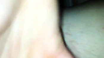 Close up MILF masturbation