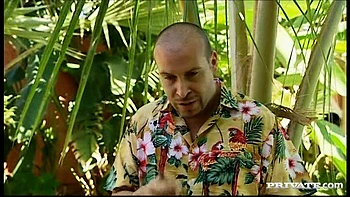 Melanie Gives a Fat Dick a Blowjob before It Slides into Her Snatch - Private Porn Sex Videos