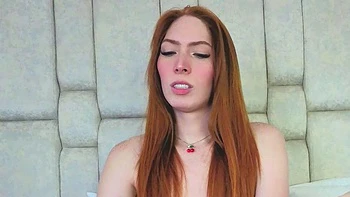 Beauty small tit amateur teen masturbating her shaved pussy