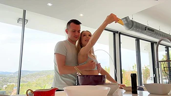 Nata Ocean has sex at the kitchen with her boyfriend