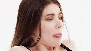 Squeaky Princess Alice's missionary porn