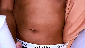 Close up MiLF getting it in the ass