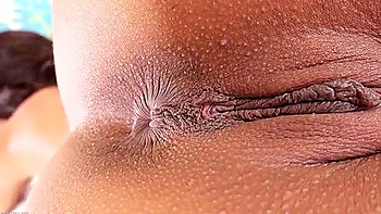 Lia Lin - Kick It Over Here