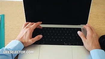 Magnificent Angelika Grays and Alexis Crystal - spoon movie - Life Selector