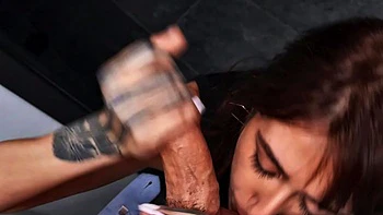 Hotel Bartender Is a Flirt