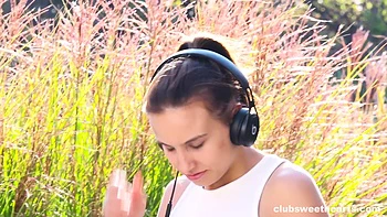 Masturbating To The Beat