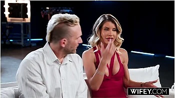 Fit Blonde Hotwife Cassie Bender Gets A Bbc Creampie In Front Of Hubby