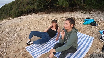 Two hot teens Sofie and Josie Fresh got banged on the beach