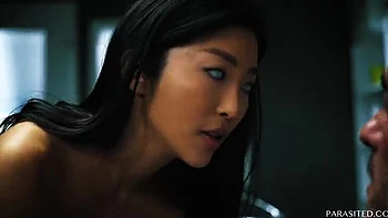 Asian MILF Emiri Momota Sucks & Licks Pussy Raw 4K