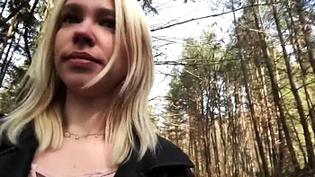 Tattooed Amateur Babe Pissing Wild in Forest