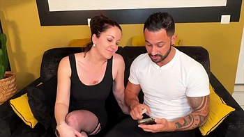 Jade, 25, ultra sexy sports coach! - Jacquie et Michel TV