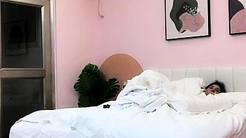 Asian Babe Sucks Dildo Live Cam