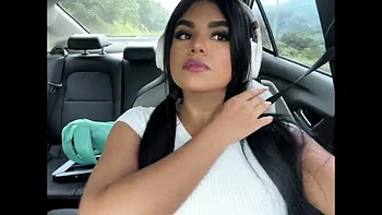 Big Booty Latina Fucks Stranger Outside, Creampie & Squirts