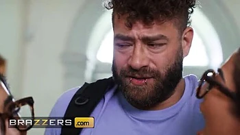 Lookalike Besties Swap & Suck Big Cock - Jasmine & Yasmina Threesome