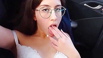 18yo Brunette Fucks Car With Deep Throat Facial