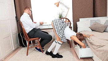 Young Russian Teen Fucked at Home in Missionary