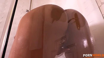 Curvy Brunette Bombshell's Bouncing Big Ass