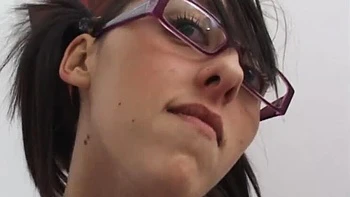 Amateur Teen Glasses Babe Gets Facial Creampie & Squirts