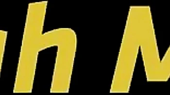 Blonde Victoria Puppy pisses and squirts on girls