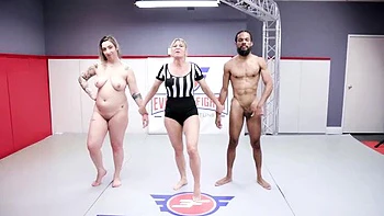 Nina Nova vs AJ Fresh: Big Tits Interracial Blowjob Fight