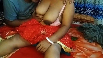 Desi Wife Hardcore Bangla Fuck with Hot Cumshots