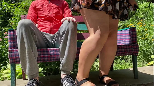 MILF gives me golden nectar in the park