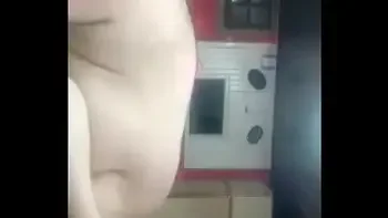 TIUZAO    E  O   COROA  COMEDOR DAS  NOVINHAS DE CAXIAS DO SUL    RIO  GRANDE  DO  SUL