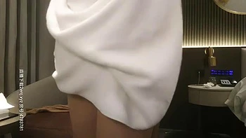 Chinese Amateur Sucks and Rides Doggy