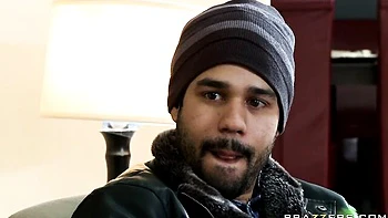 Sex-crazed brunette Tory Lane loves hardcore anal pounding