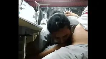 Que miedo me da poner a chupar a mi compañera de trabajo. Mira el video completo y deja tu comentario.