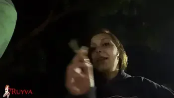 Falou que era só uma entrevista e me comeu no meio da rua