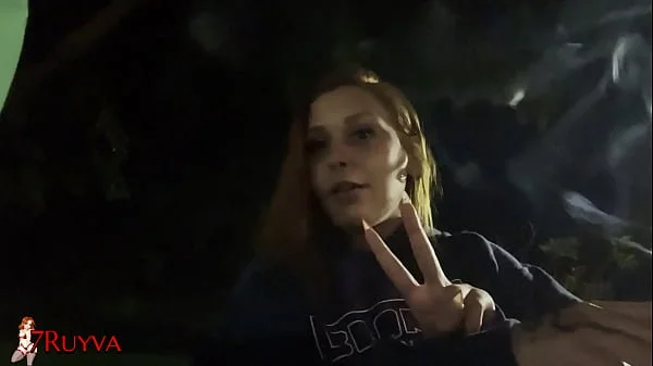 Falou que era só uma entrevista e me comeu no meio da rua