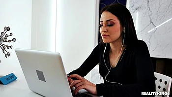 Jeans-Clad Brunette Fucked Cowgirl, Sucking Balls, Face Sitting