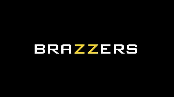 Caramel Cockiato - Barbie Sins / Brazzers  / stream full from www.brazzers.promo/kia