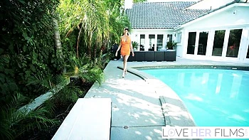 Latina Babe with Big Ass Gets Doggy and Blowjob