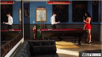 Brunette Milf Venus Schools Young Guy With Deep Blowjob