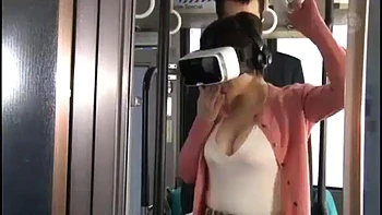 Japanese Girl Fucked on Bus with VR Glasses