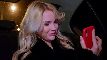 Blonde babes in a wild interracial FFM threesome