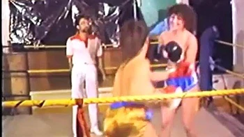 Topless Boxing Fight: Big Tits Fetish Vintage